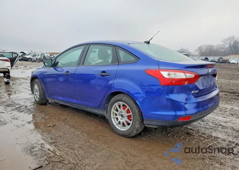 2012 Ford Focus S z USA, uszkodzony, nr VIN 1FAHP3E22CL255087